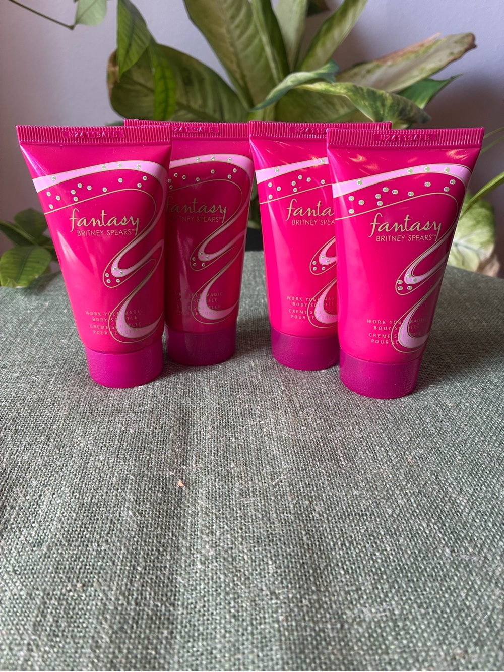 Britney Spears Fantasy Body Soufflé Lotion 1.7 oz Lot of 4